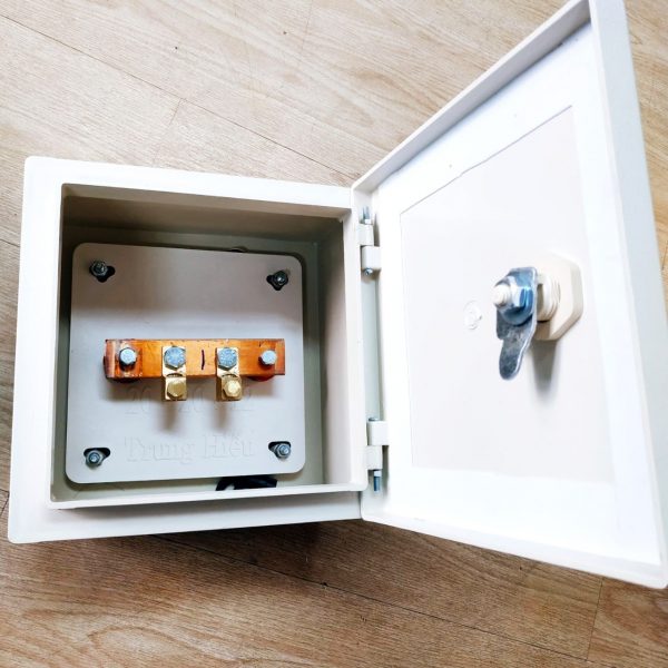 Hộp kiểm tra điện trở đất 20x20cm, hộp đo điện trở tiếp địa