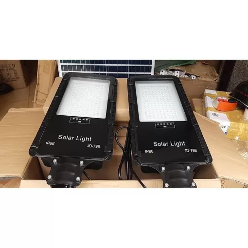 Đèn đường năng lượng mặt trời Jindian JD-798  300W chính hãng