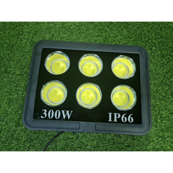 Đèn pha cốc, đèn pha ly chiếu sâu, sân bóng, quảng trường 300W